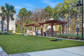 Outdoor Entertainment Zone at Central Island Square, South Carolina